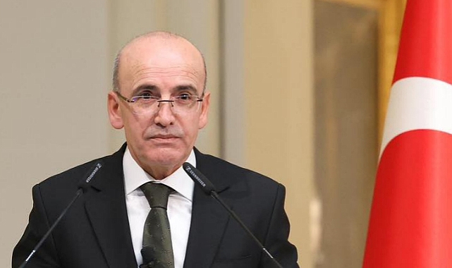 ŞİMŞEK'TEN ENFLASYON MESAJI: REVİZE HEDEFLERİMİZİ TUTTURUYORUZ