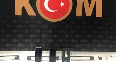 TRABZON'DA KAÇAK TELEFONLARA EL KONULDU