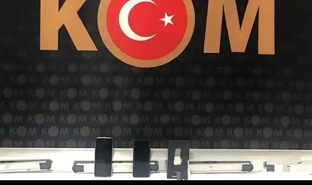 TRABZON'DA KAÇAK TELEFONLARA EL KONULDU