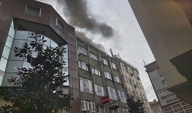 TRABZON’DA KOKUTAN YANGIN!