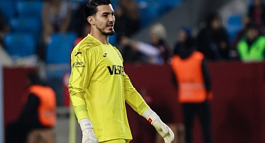 UĞURCAN’IN ELLERİ ENİS’İN AYAKLARI!