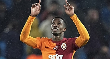 WİLFRİED ZAHA: “KAZANDIĞIMIZ ÜÇ PUAN VE ATTIĞIM GOLLER İÇİN MUTLUYUM”