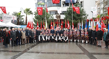 AKÇAABAT’IN KURTULUŞU COŞKUYLA KUTLANDI