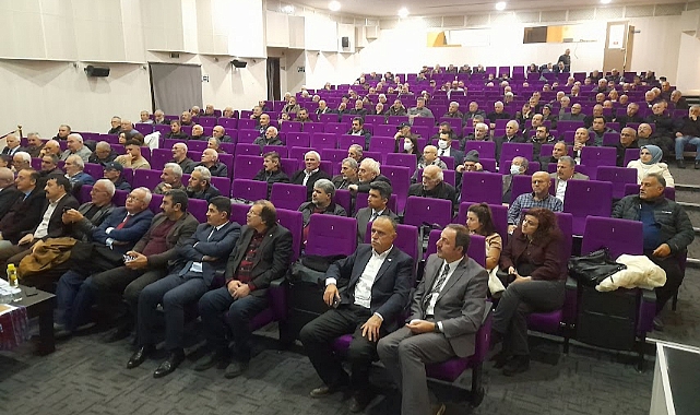 ARI YETİŞTİRİCİLERİ 8. ARICILIK PANELİNDE BULUŞTU