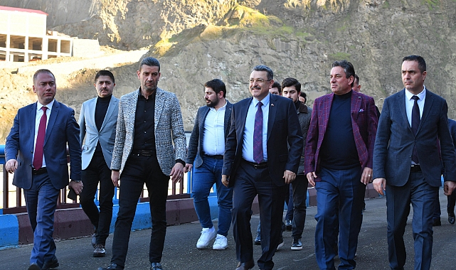 BAŞKAN ADAYI GENÇ, TİSKİ İLE HEKİMOĞLU’NU ZİYARET ETTİ