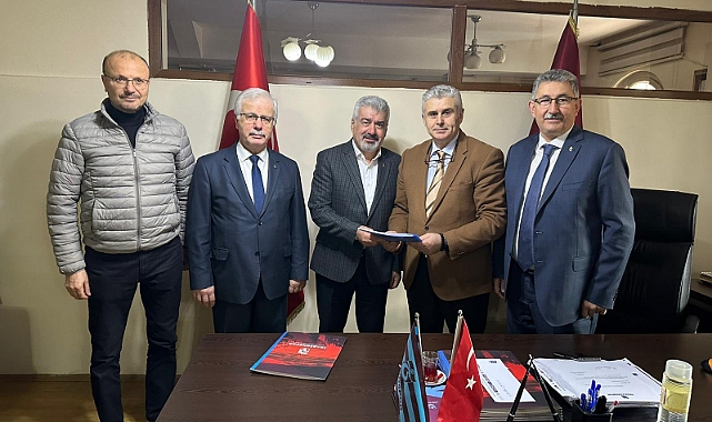 BAŞKAN ADAYLARI LİSTELERİ DİVAN'A TESLİM ETTİ