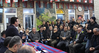 DEREGÖZÜ'NDE COŞKULU KALABALIK