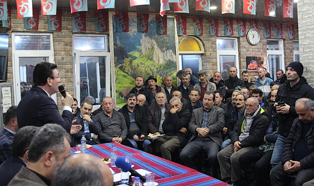 DEREGÖZÜ'NDE COŞKULU KALABALIK