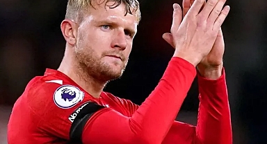 HAYDAA!... WORRALL DA KAÇIYOR!