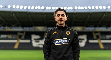 HULL CİTY TEKNİK DİREKTÖRÜNDEN ABDÜLKADİR ÖMÜR AÇIKLAMASI: ''ONUN FUTBOL KİŞİLİĞİNİ SEVİYORUM