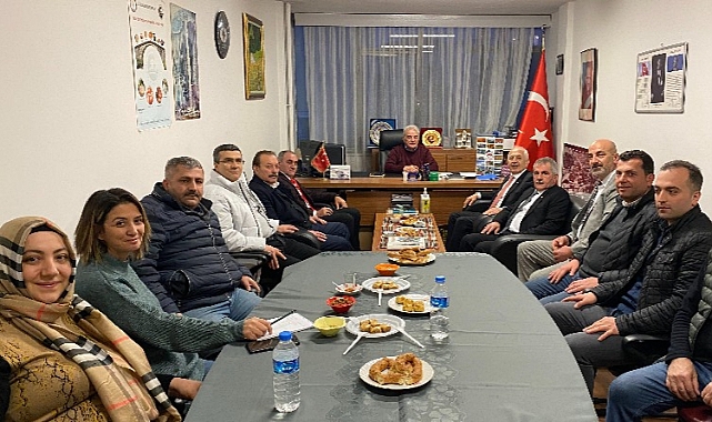 İSMAİL AKÇAY: “TRABZON VE GÜMÜŞHANE ETLE TIRNAK GİBİDİR”