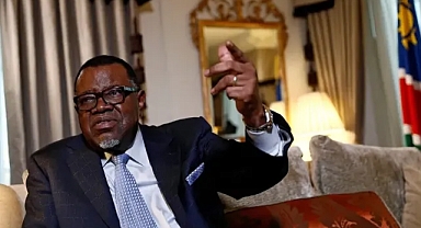 NAMİBYA CUMHURBAŞKANI GEİNGOB, 82 YAŞINDA ÖLDÜ