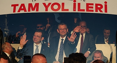 ÖZEL VE İMAMOĞLU'NDAN İLK MİTİNG