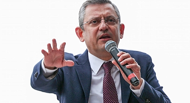  ÖZGÜR ÖZEL: 3-5 KIŞI PARTIYI TARTIŞTIRIYOR AMA...