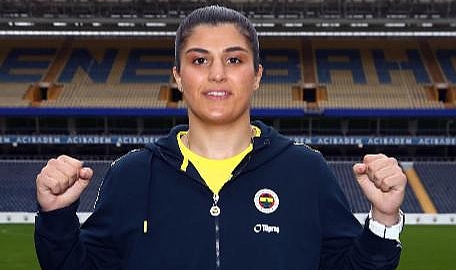 TRABZONSPOR BIRAKTI, FENERBAHÇE KAPTI!