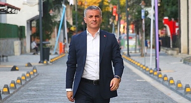 AK PARTİ MİLLETVEKİLİ KARAİSMAİLOĞLU, BAŞKAN BIYIK'IN REKLAM AFİŞLERİNİ KALDIRTTI