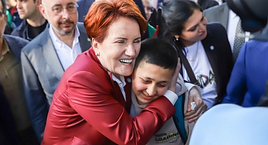 AKŞENER 'ARKADAŞIMDAN DUYDUM' DEDİ: EMEKLİYE 5 BİN TL SEYYANEN ZAM...