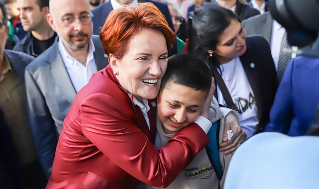 AKŞENER 'ARKADAŞIMDAN DUYDUM' DEDİ: EMEKLİYE 5 BİN TL SEYYANEN ZAM...