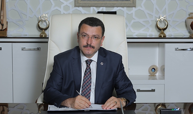 BAŞKAN GENÇ’TEN KADINLAR GÜNÜ MESAJI