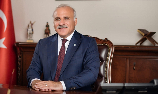 BAŞKAN ZORLUOĞLU DÜNYA KADINLAR GÜNÜ’NÜ KUTLADI