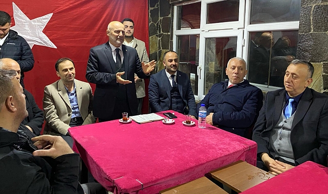 ÇARŞIBAŞI BELEDİYE BAŞKAN ADAYI AHMET KELEŞ, VELİKÖY’DE COŞKUYLA KARŞILANDI