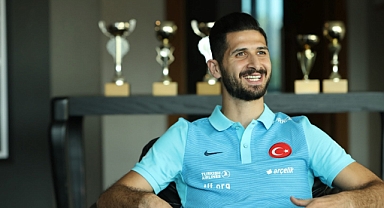 EMRE AKBABA DA ‘EVET’ DEDİ