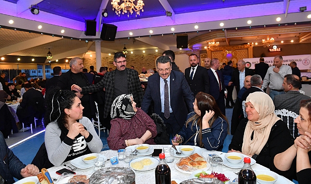 GENÇ, ÖZ SAĞLIK İŞ SENDİKASININ İFTAR PROGRAMINA KATILDI