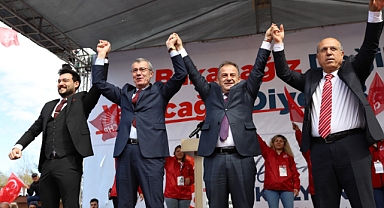 HASAN SÜHA SARAL TRABZON’DA İDDİALI