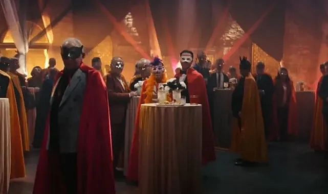 İYİ PARTİ'DEN YENİ VİDEO: MASKELİ BALO
