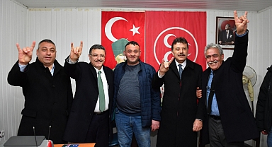 KIRSAL MAHALLELERDE GENÇ İLE AYDIN’A BÜYÜK DESTEK