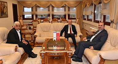 KTÜ REKTÖRÜ ÇUVALCI, ARSİN BELEDİYE BAŞKANI GÜRSOY’U AĞIRLADI