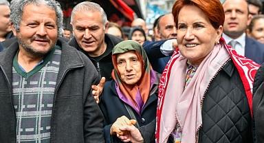 MERAL AKŞENER TRABZON'A GELDİ