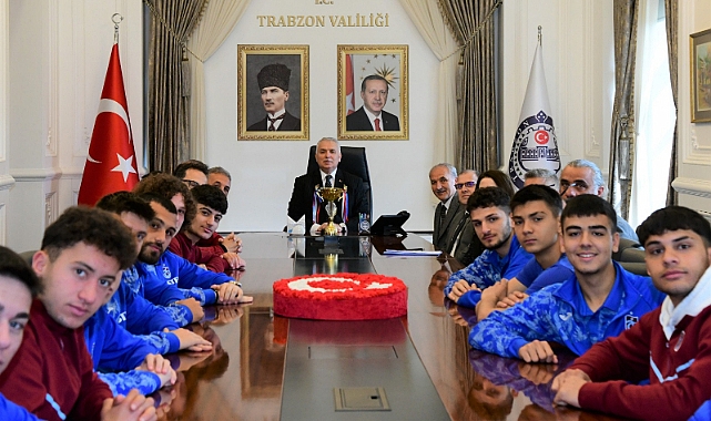 ŞAMPİYONLARDAN VALİ YILDIRIM'A ZİYARET