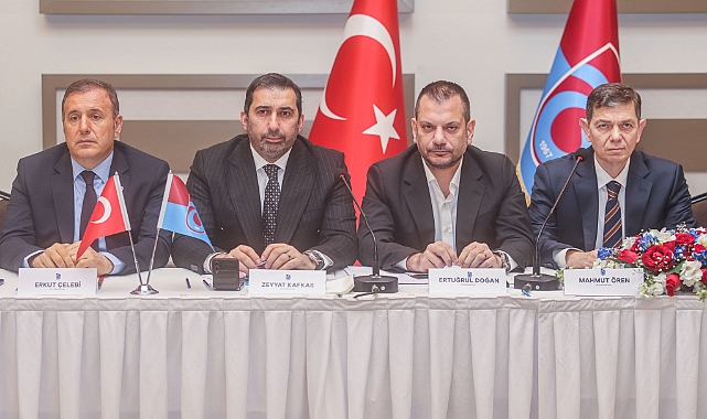 TOPLANTI DOĞRU AMA HAVANDA SU DÖVÜLDÜ