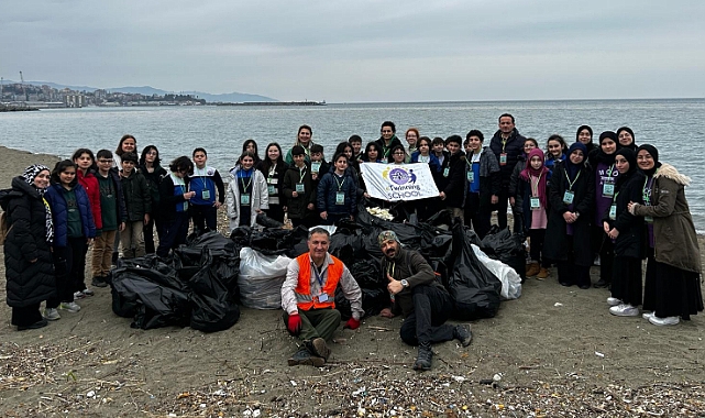 TRABZON'DA EĞİTİM VE SAĞLIK CAMİASINDAN ÇEVRE TEMİZLİĞİ: İKLİMİN SON ÇAĞRISI!