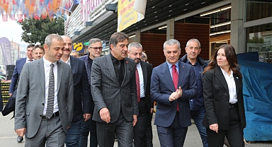 ÜNAL KARAMAN, BAŞKAN BIYIK'A OY İSTEDİ