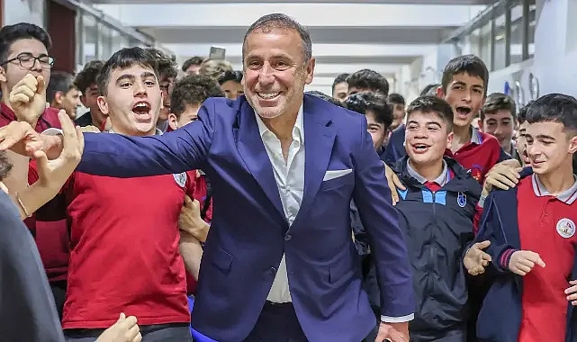 ABDULLAH AVCI ÖĞRENCİLERLE BULUŞTU