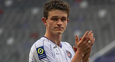 ARANAN STOPER NİCOLAİSEN Mİ?