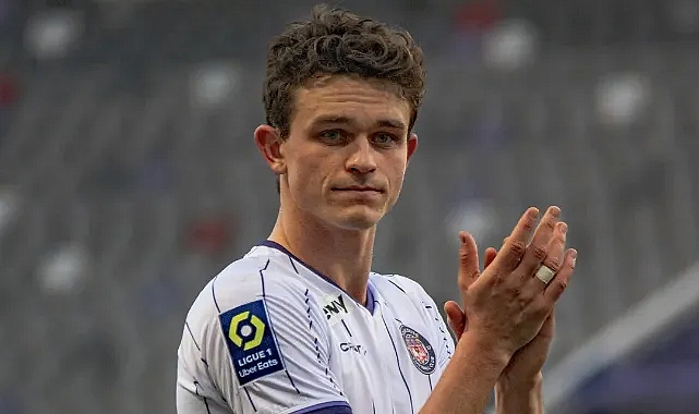 ARANAN STOPER NİCOLAİSEN Mİ?