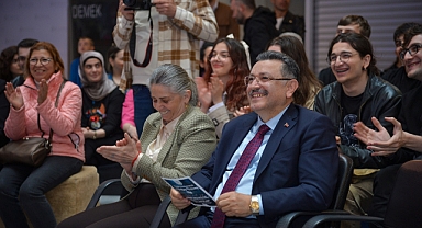 BAŞKAN GENÇ 3. TİYATRO FESTİVALİ'NİN AÇILIŞINA KATILDI