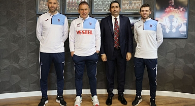 BU DUBLE PASS NE AYAK BAŞKAN!