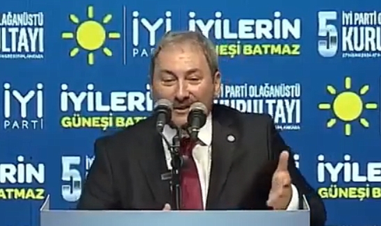 İYİ PARTİ'DE TOLGA AKALIN ADAYLIKTAN ÇEKİLDİ