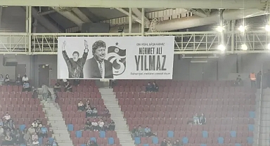 MEHMET ALİ YILMAZ İÇİN PANKART AÇILDI