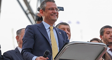 ÖZGÜR ÖZEL, AVRUPA KONSEYİ TOPLANTISI İÇİN FRANSA'YA DAVET EDİLDİ