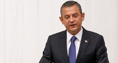 ÖZGÜR ÖZEL: BEN KEFİLİM, TAKSİM'İ 1 MAYIS'A AÇIN