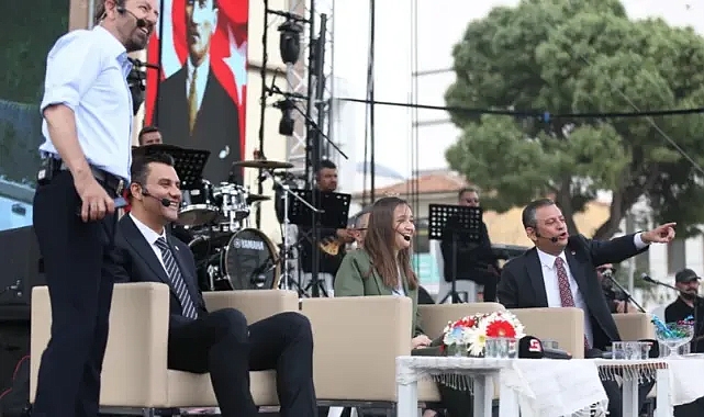 ÖZGÜR ÖZEL MANİSA'DA: KAYBEDE KAYBEDE KAZANMAYI ÖĞRENDİK