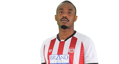 TRABZON’DA YATTI, PARAYI KAPTI ŞİMDİ ATIYOR!