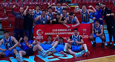 TRABZONSPOR U18 BASKETBOL TAKIMI TÜRKİYE ŞAMPİYONASI'NA KATILMAYA HAK KAZANDI  