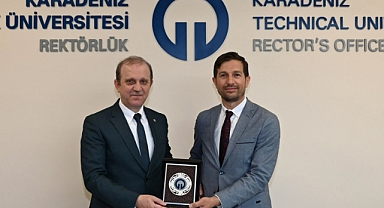 YTB HEYETİ’NDEN REKTÖR PROF. DR. ÇUVALCI’YA ZİYARET