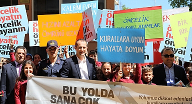 AKÇAABAT’TA TRAFİK HAFTASI ETKİNLİĞİ YAPILDI